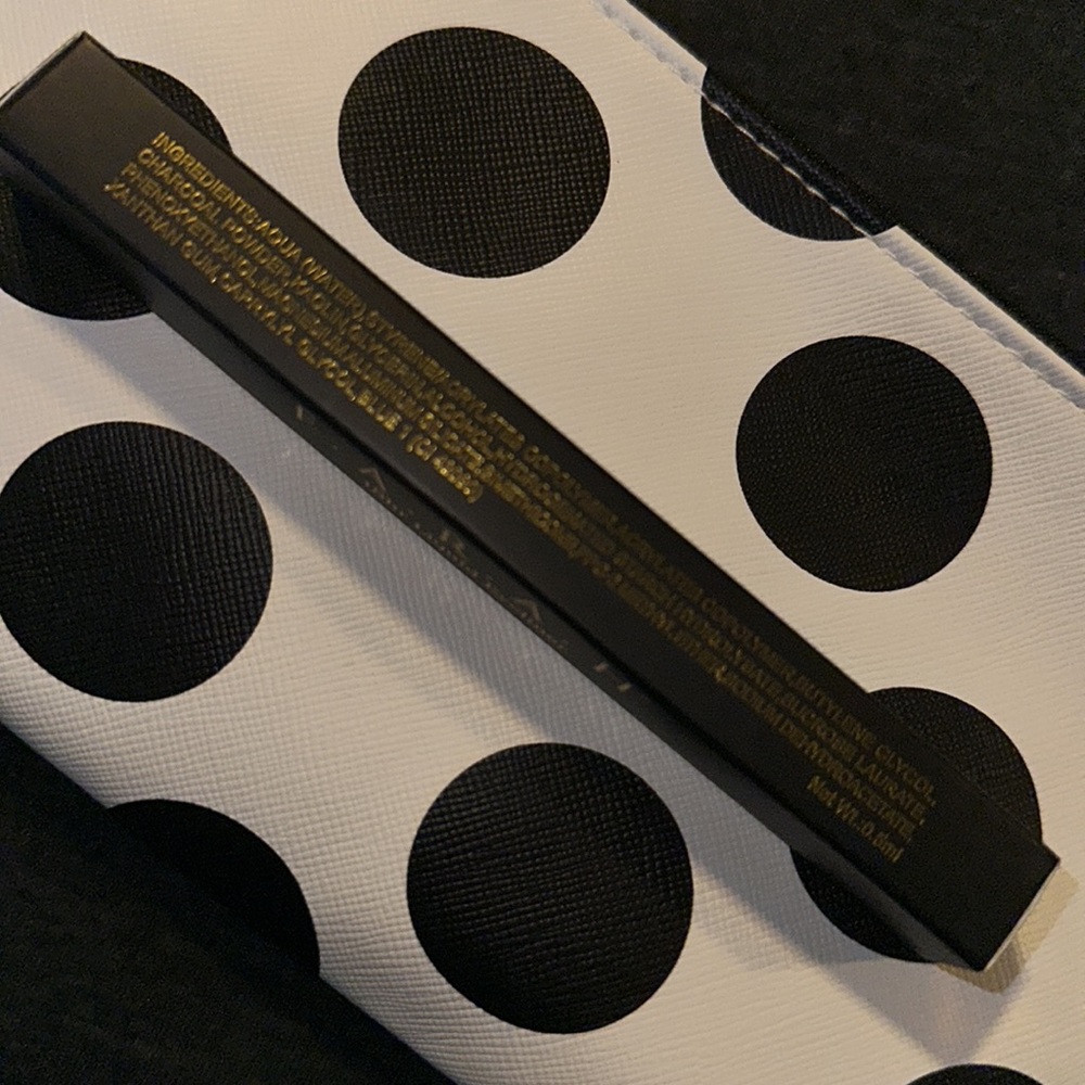 NIB - F.A.R.A.H Liquid Eyeliner NIB - Picture 3 of 4